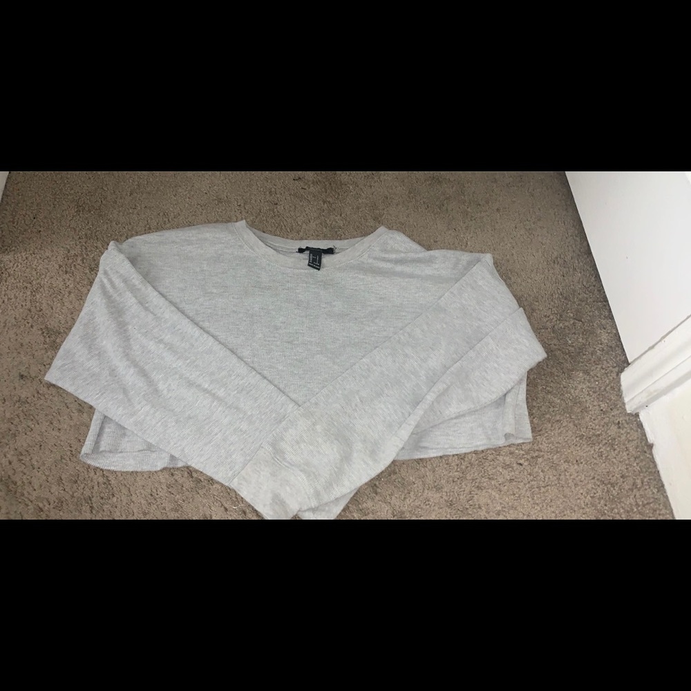 cropped oversized long sleeve